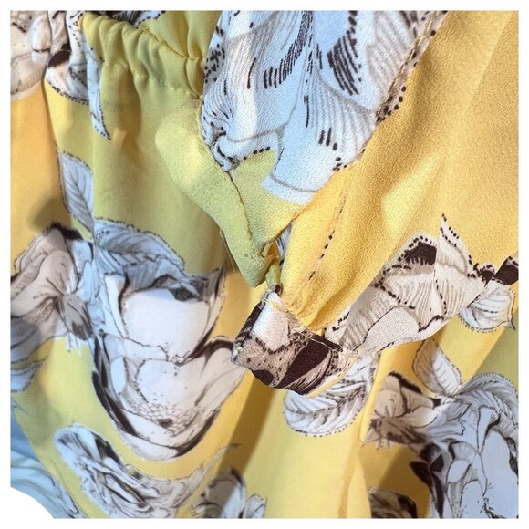 Lila Rose Romper Size 4 Yellow Floral Long Sleeve Keyhole Elastic Waist Pockets - Picture 9 of 9